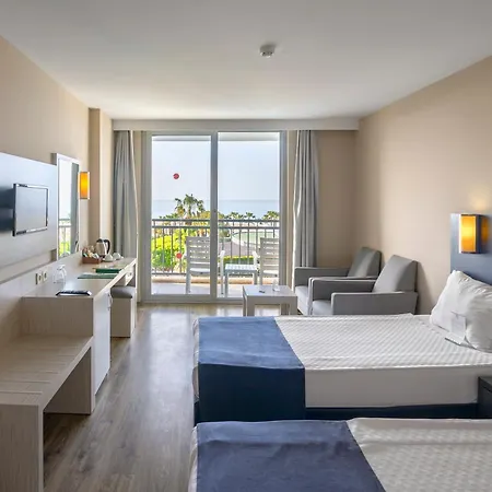 华辛顿度假酒店及水疗中心