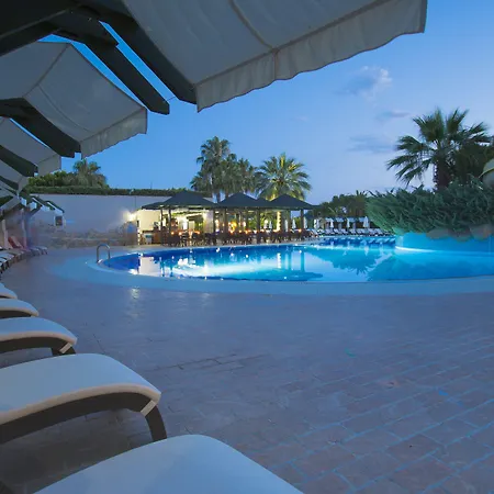 华辛顿度假酒店及水疗中心 度假村 马纳夫加特