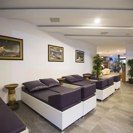 华辛顿度假酒店及水疗中心 度假村 5*