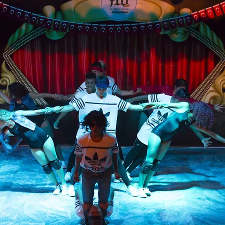 华辛顿度假酒店及水疗中心 5*