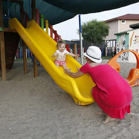 华辛顿度假酒店及水疗中心 5*