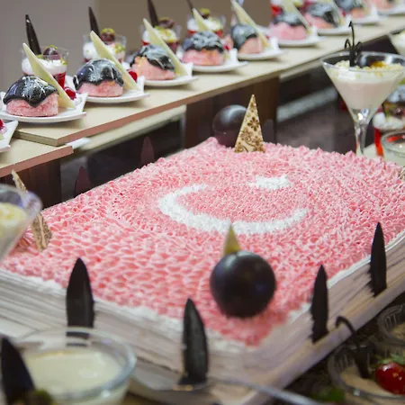 华辛顿度假酒店及水疗中心 5*