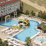 Üdülőközpont Washington & 5*